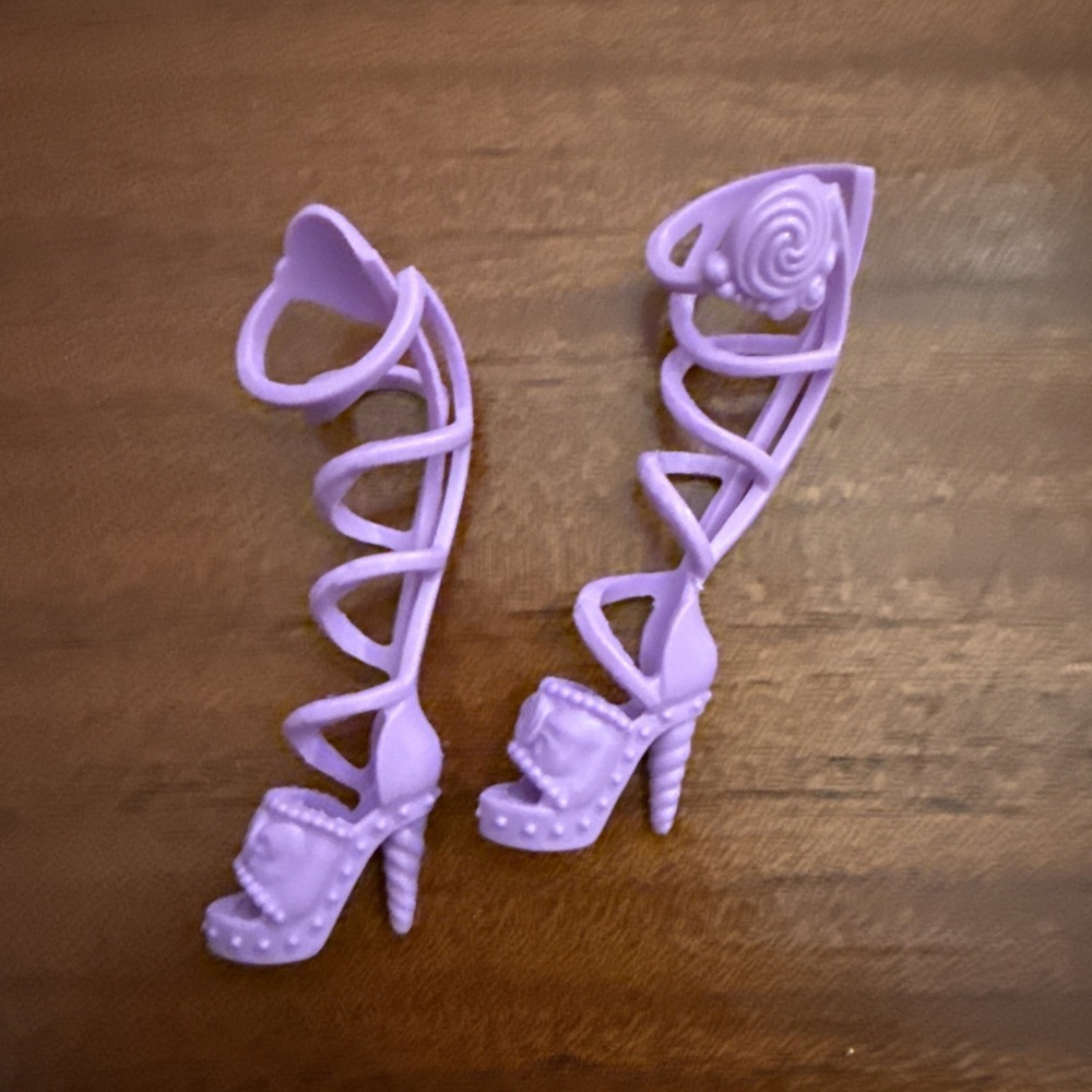 BARBIE doll DREAMTOPIA CANDY KINGDOM Fairy Tall purple Wrap Shoes-Unicorn HEEL